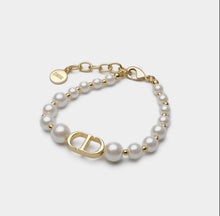 Load image into Gallery viewer, DIOR Pearl Signature Bracelet