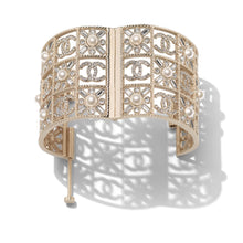 Cargar imagen en el visor de la galería, CHANEL Cuff