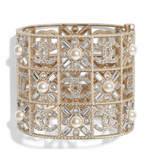 Cargar imagen en el visor de la galería, CHANEL Cuff